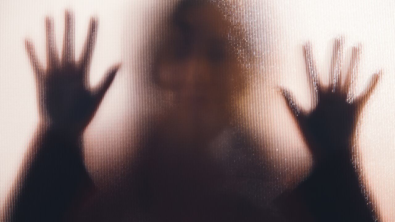 Agresión y maltrato hacia la mujer