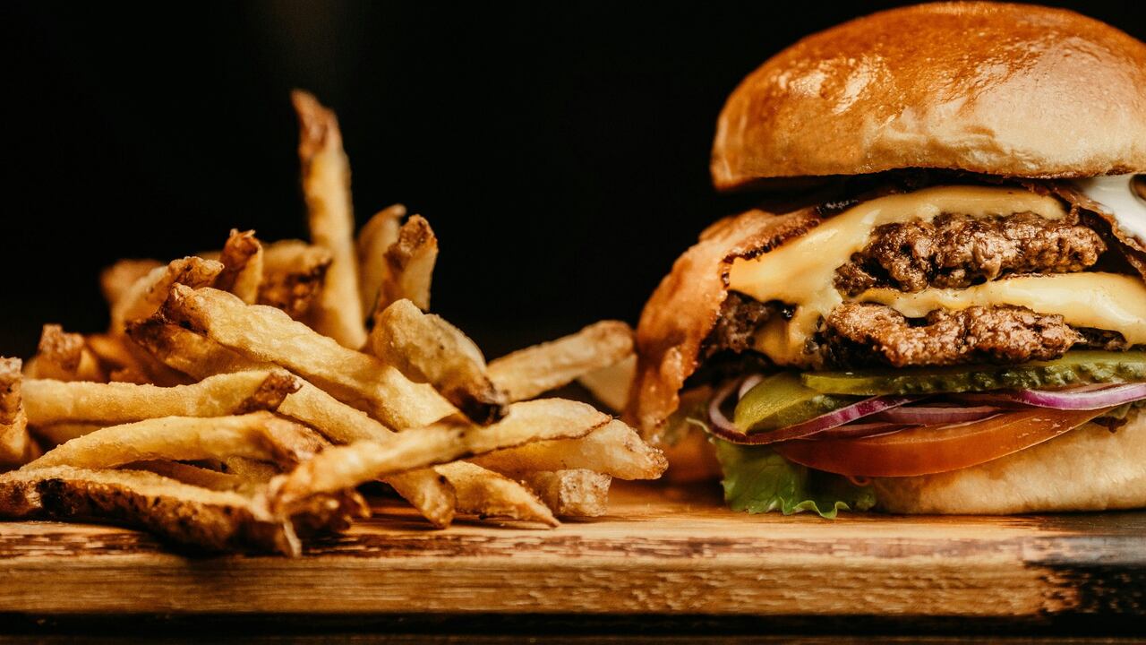 Las hamburguesas tendrán un mayor costo en EE. UU.
