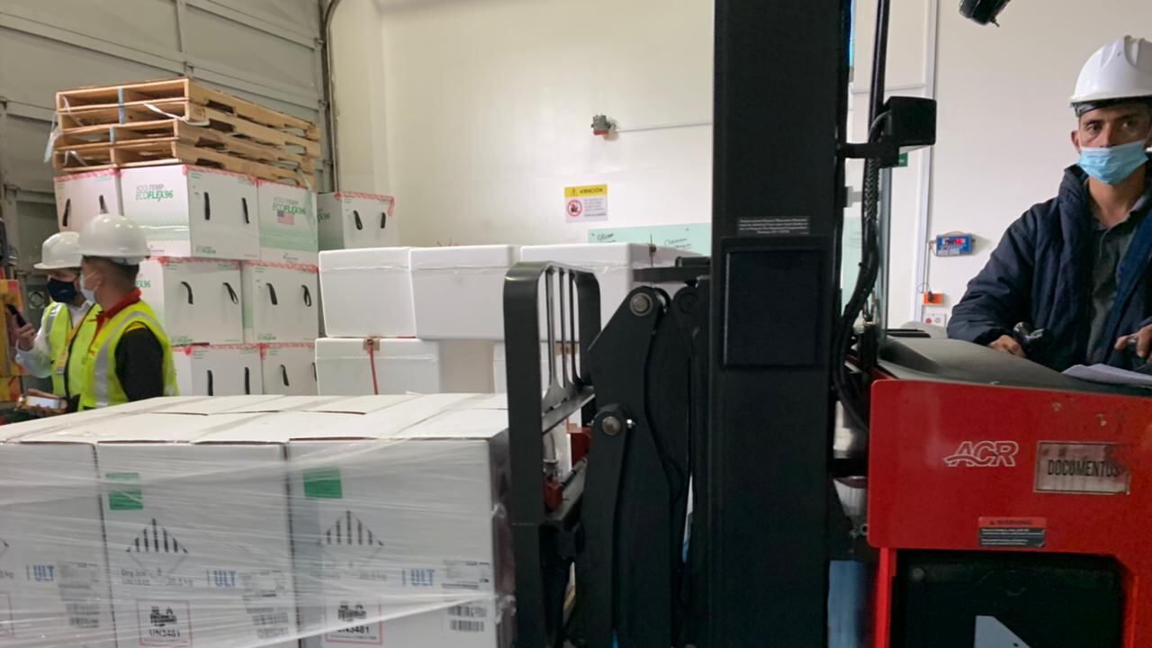 Colombia recibió 308.880 dosis del laboratorio Pfizer