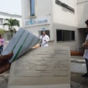 Cali: Desde el 15 de noviembre dejara de suministrar medicamentos a miles de usuarios de Sanitas debido a una millonaria deuda por parte de la EPS, ha generado preocupación en el país por parte de los afiliados. foto José L Guzmán. El País oct 31-23