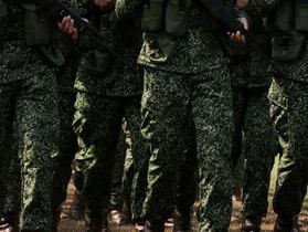 En la Base de Entrenamiento de Infantería de Marina en Coveñas, Sucre, un destacamento de 60 mujeres del pelotón de infantería marcó un hito al realizar por primera vez en la historia de la Armada Nacional de Colombia el solemne juramento a la bandera. (Colprensa - Mariano Vimos)
