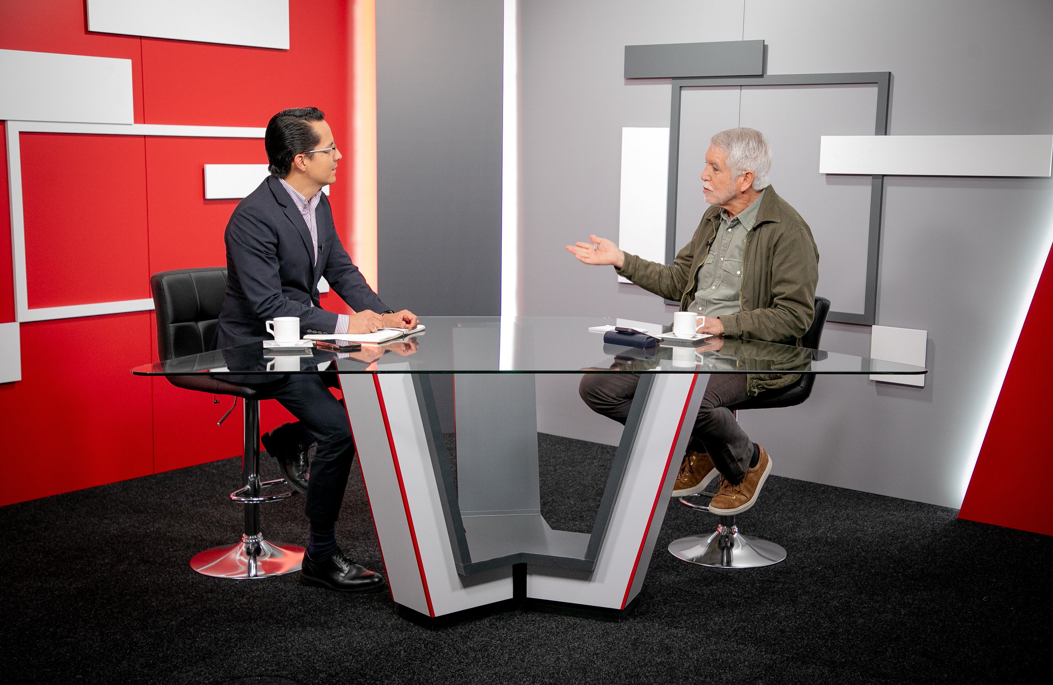 El Debate, entrevista a Enrique Peñalosa