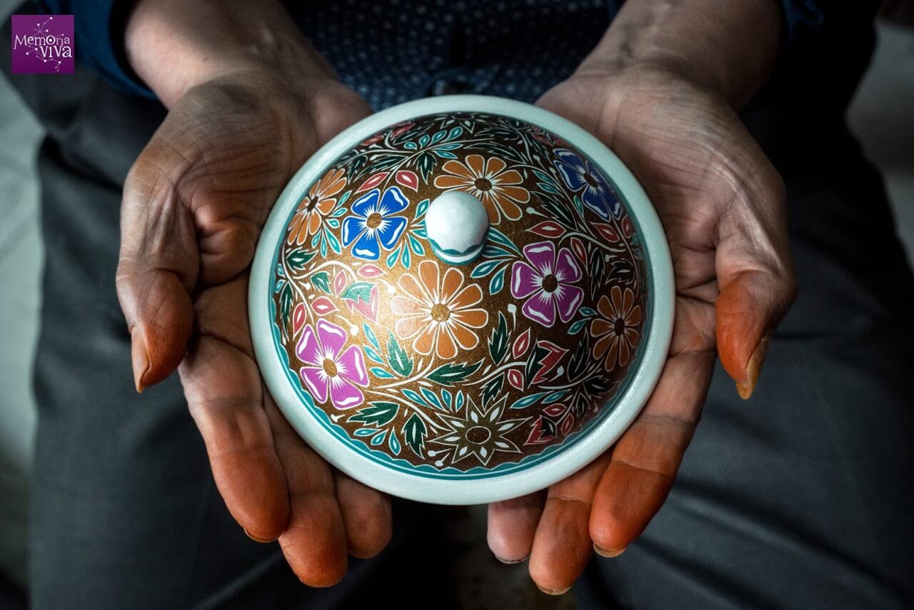 Las actividades heredadas como las artesanías, la filigrana, cerámica y la talla hacen parte del Registro de Buenas Prácticas de Salvaguardia de la Convención de la Unesco desde el 2019. Foto: Barniz de Pasto