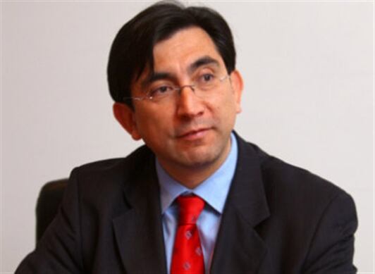 El ministro de Tecnologías de la Información y las Comunicaciones, Diego Molano, dice que debería separarse la gestión de los contenidos de la de redes, si llega a desaparecer la Comisión de Televisión. 