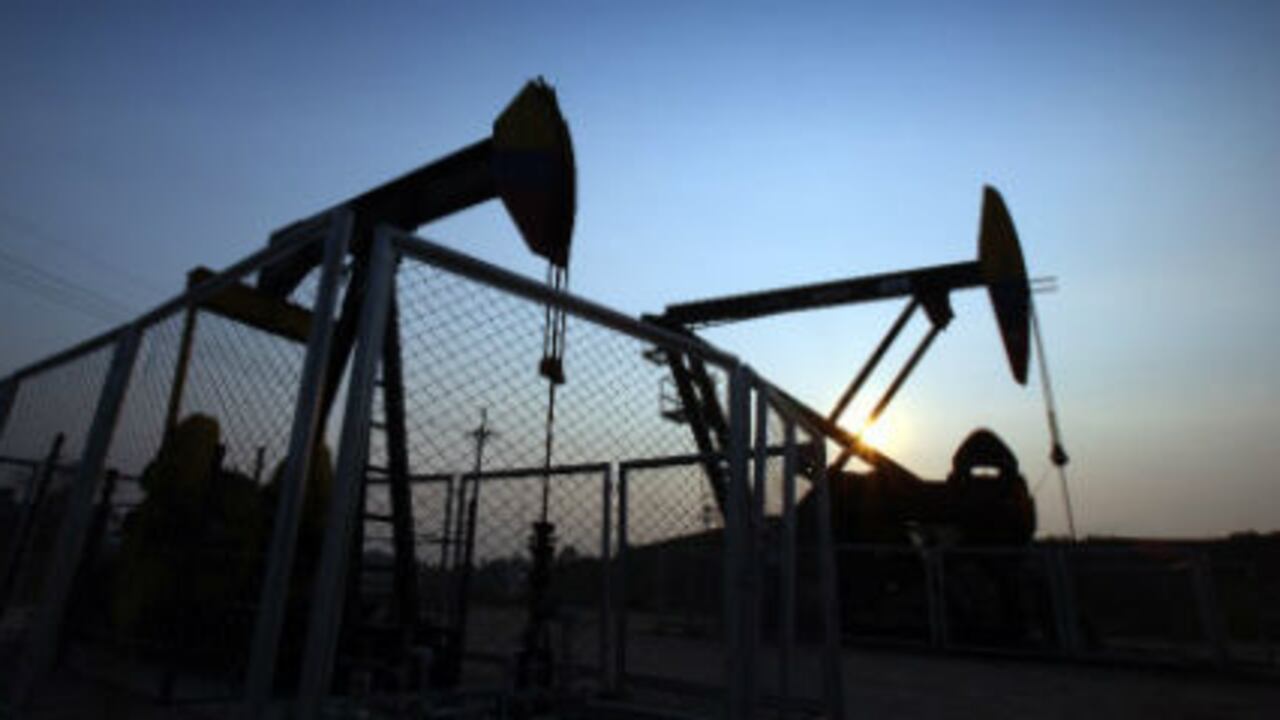 El Gobierno anunció que se superó la meta de producir más de un millón de barriles de petróleo diarios.