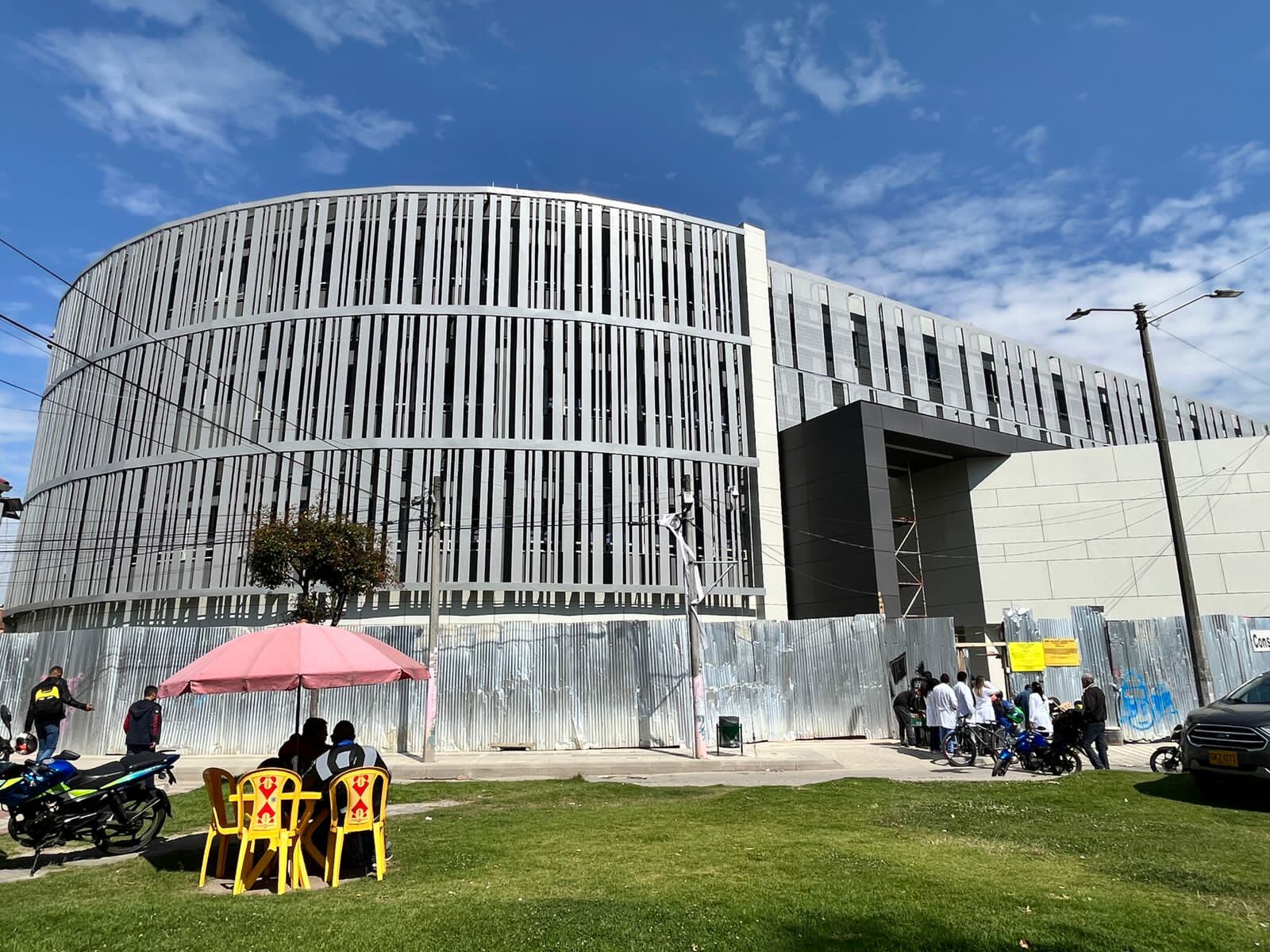 Luego de 13 años, torre II del Hospital de Kennedy es una realidad: la obra tiene un avance cercano al 98%, según Contraloría Distrital