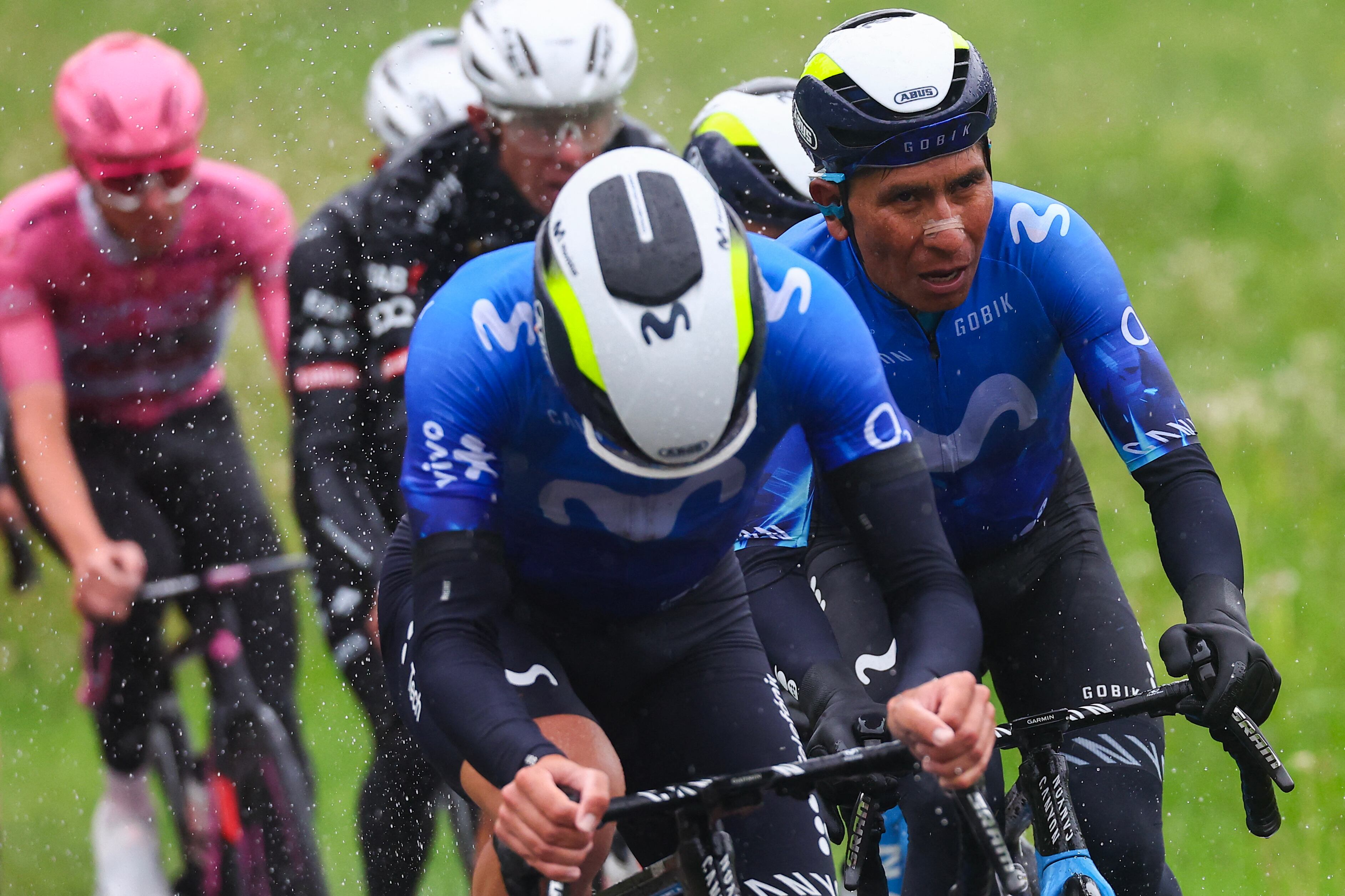 Nairo lidero al Movistar en el último ascenso