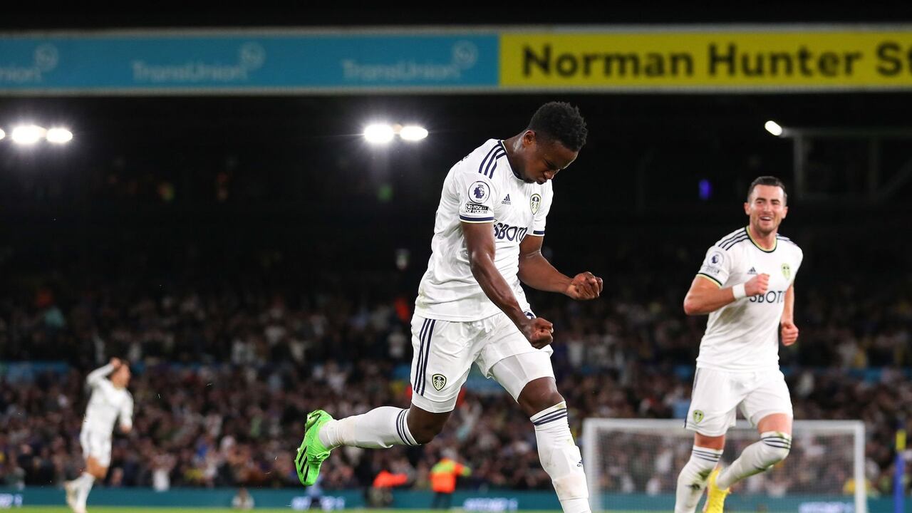 Luis Sinisterra marcó el gol con el que el Leeds logró empatar el partido frente al Everton. Foto: Twitter @mercado_ingles