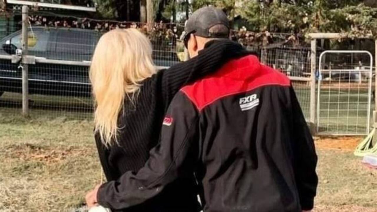 Pamela Anderson se casó con su nuevo esposo en Vancouver, Canadá.