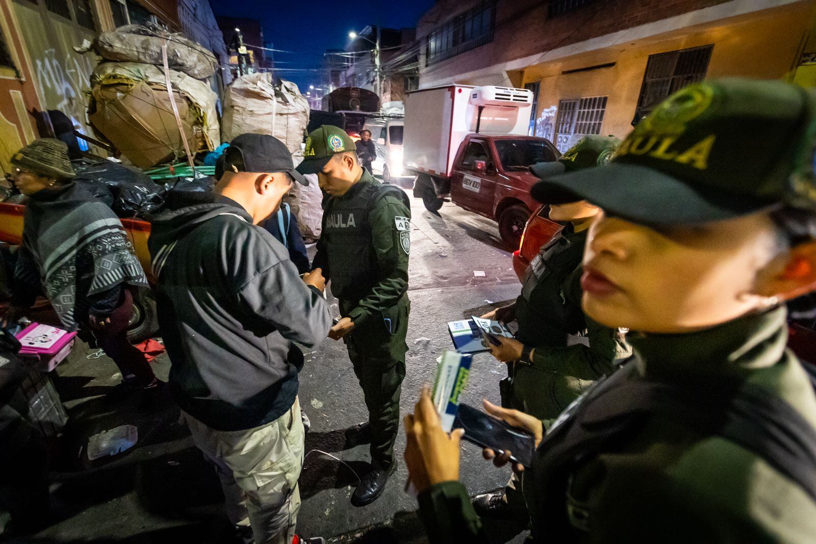 Megaoperativo contra la criminalidad en María Paz y El Amparo, en Kennedy