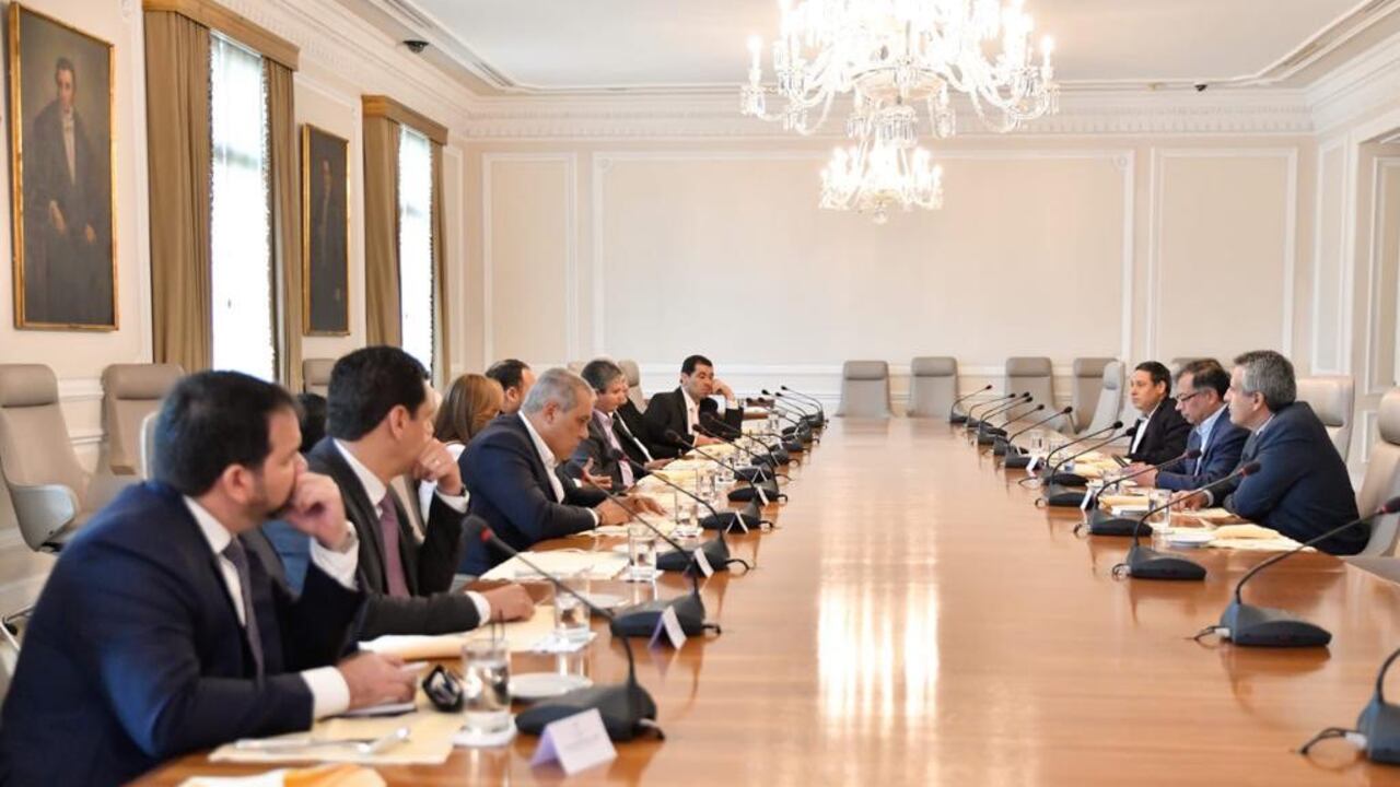 Presidente Gustavo Petro se reunió con el Partido de la U