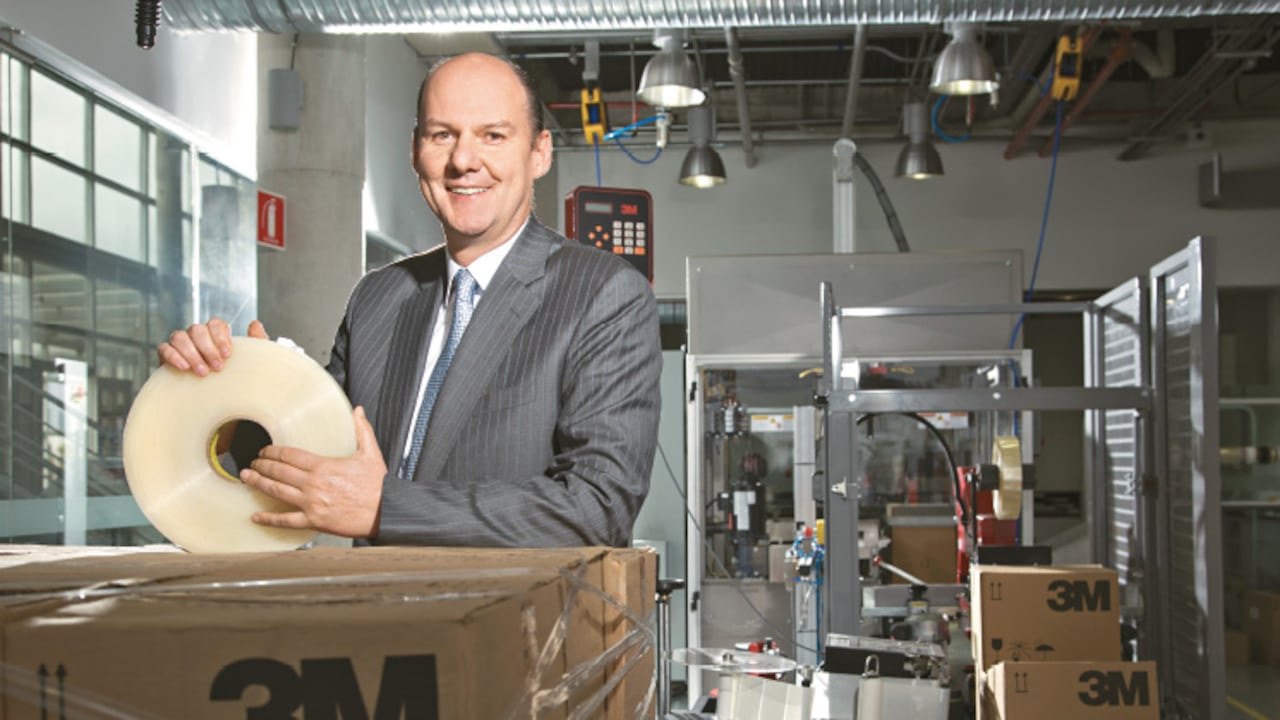 Enrique Tu¨rk - Presidente de 3M