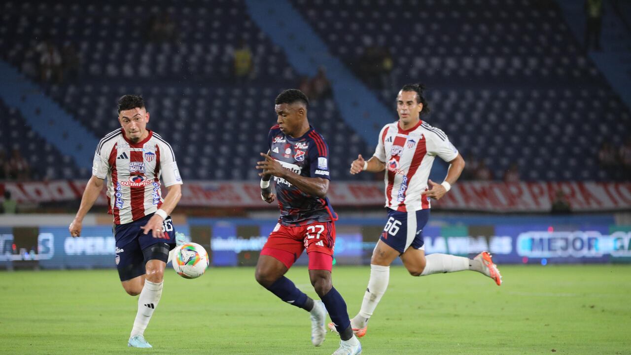 Medellín complicó la situación del Junior de Barranquilla