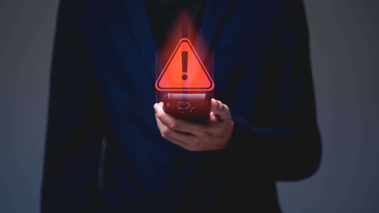 El hackeo de dispositivos a menudo involucra la instalación de software publicitario.