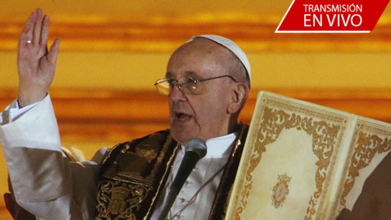 La primera bendición de Francisco I.