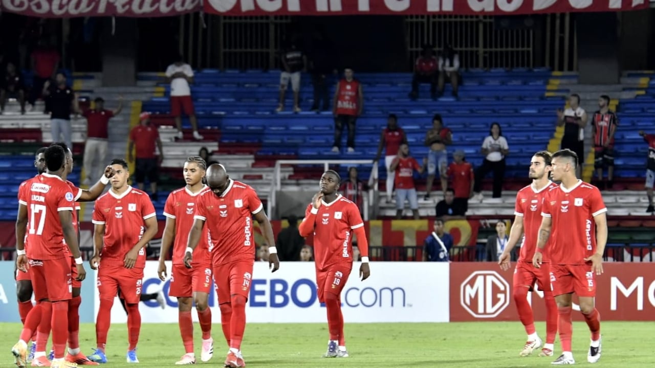 América de Cali sigue buscando refuerzos para la defensa.