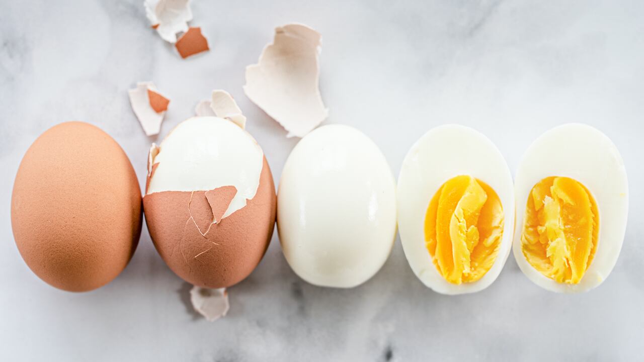 Recalentar un huevo puede ocasionar el desarrollo de ciertas toxinas.