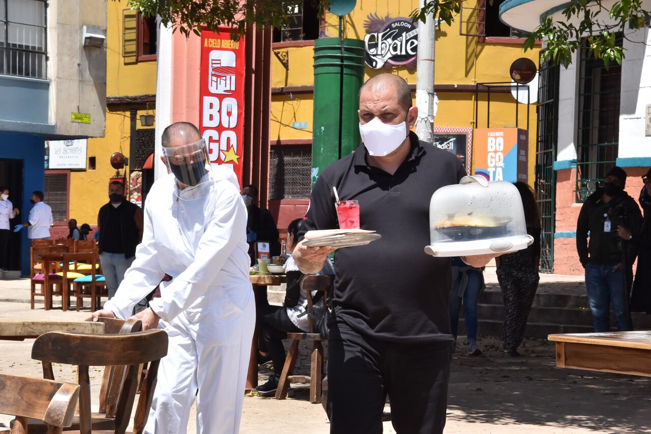 Reapertura Restaurantes Chorro de Quevvedo, centro, cancelaria, calle, mesas normalidad