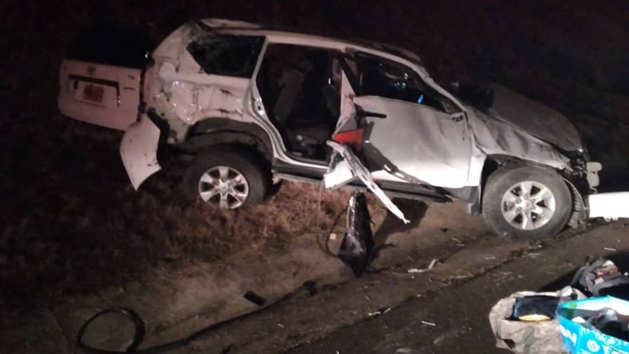 Estado en que quedó la camioneta después del accidente en la vía Cartagena-Barranquilla.