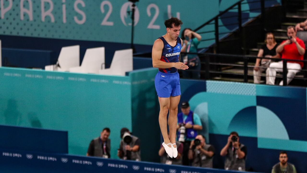 Ángel Hernández, gimnasta colombiano en los Olímpicos de París 2024.
