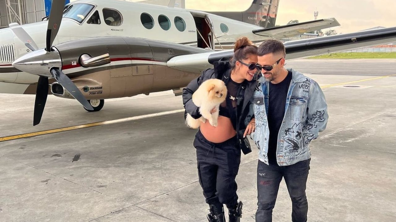Greeicy y Mike Bahía se tatuaron los posibles nombres de su hijo.