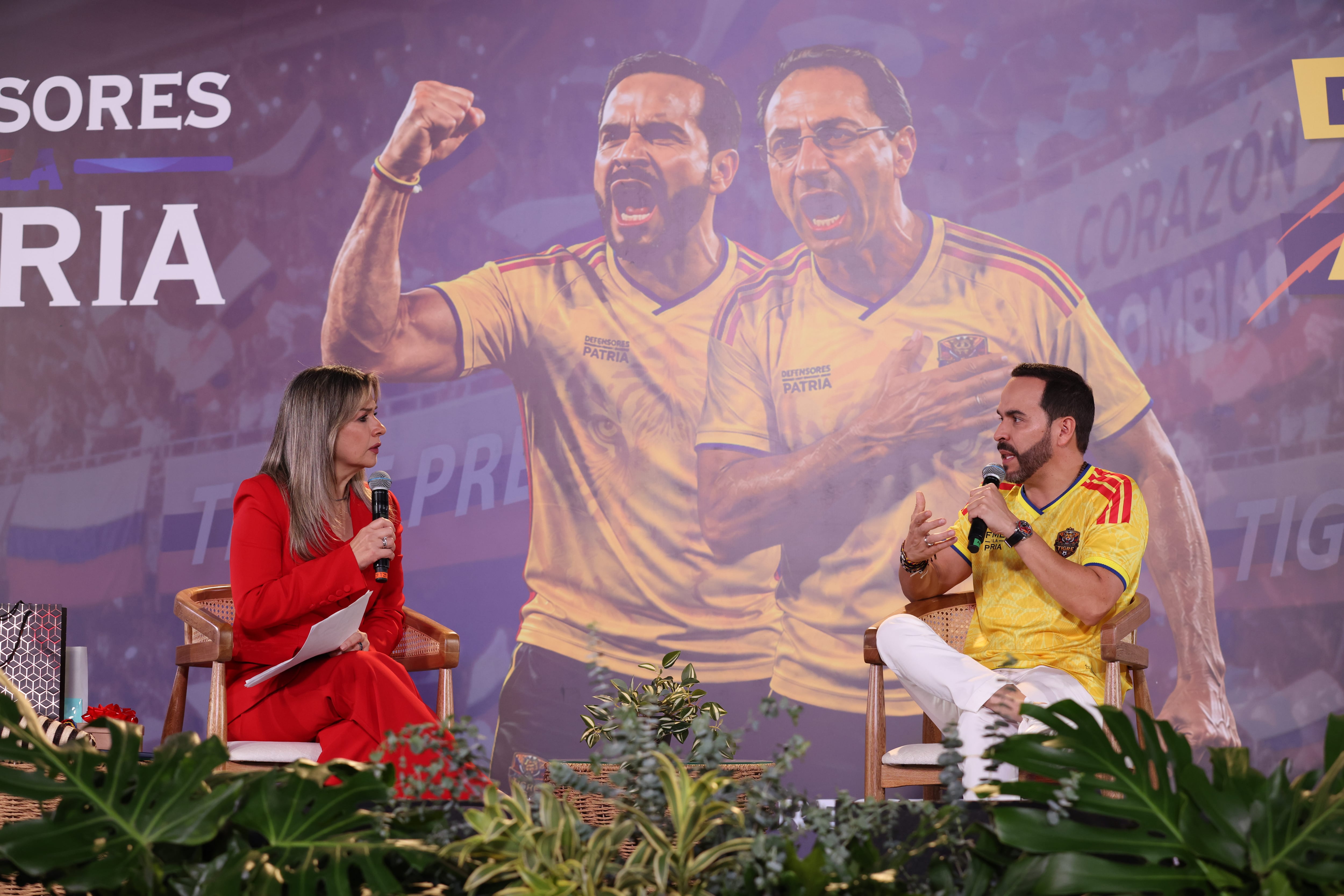 Vicky Dávila habla con Abelardo De La Espriella A HORAS de la segunda vuelta
Barranquilla 20 junio 2026