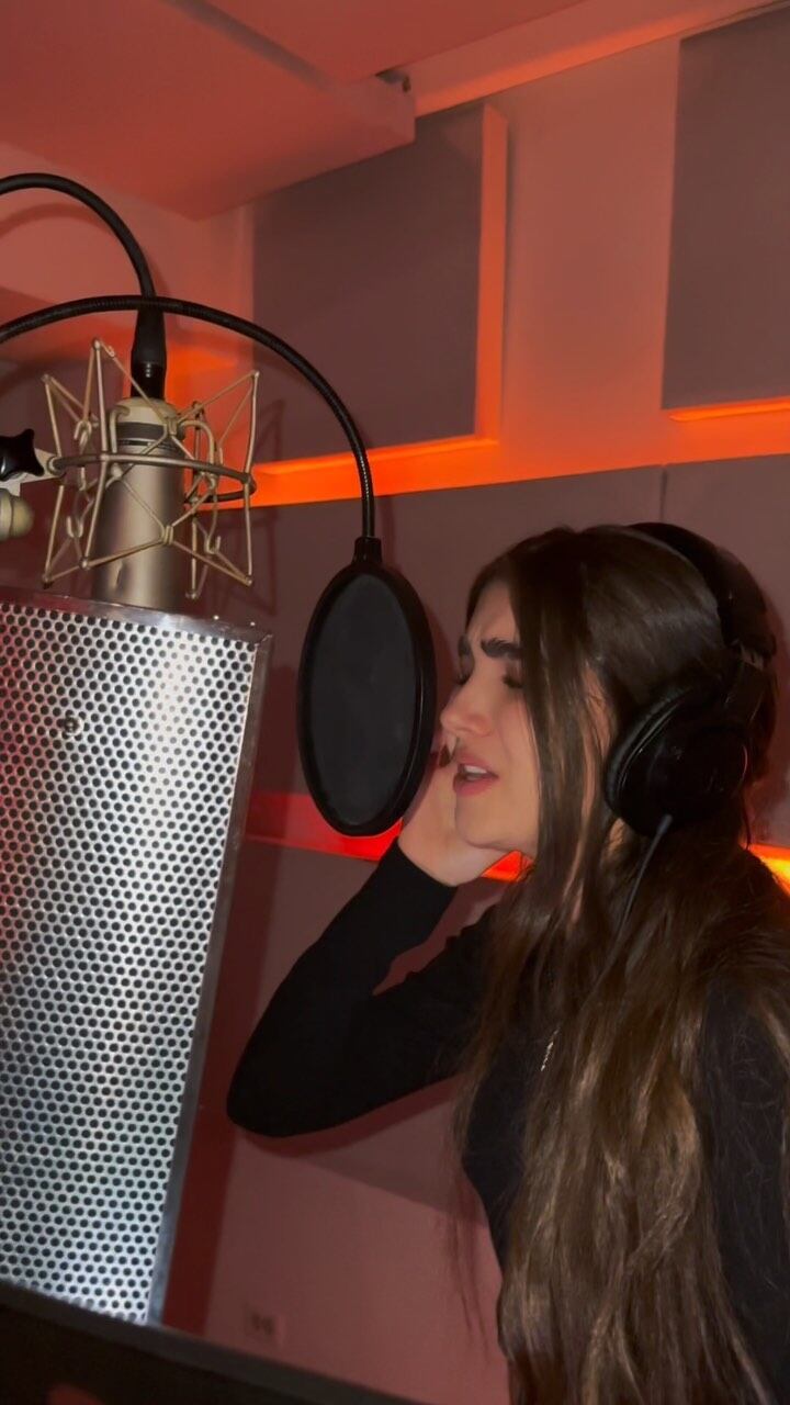 Foto: Instagram @shaira_oficial.