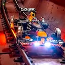 Red Bull Racing llevó uno de sus monoplazas de Fórmula 1 a los túneles del Metro de Madrid para realizar un recorrido sobre los raíles.