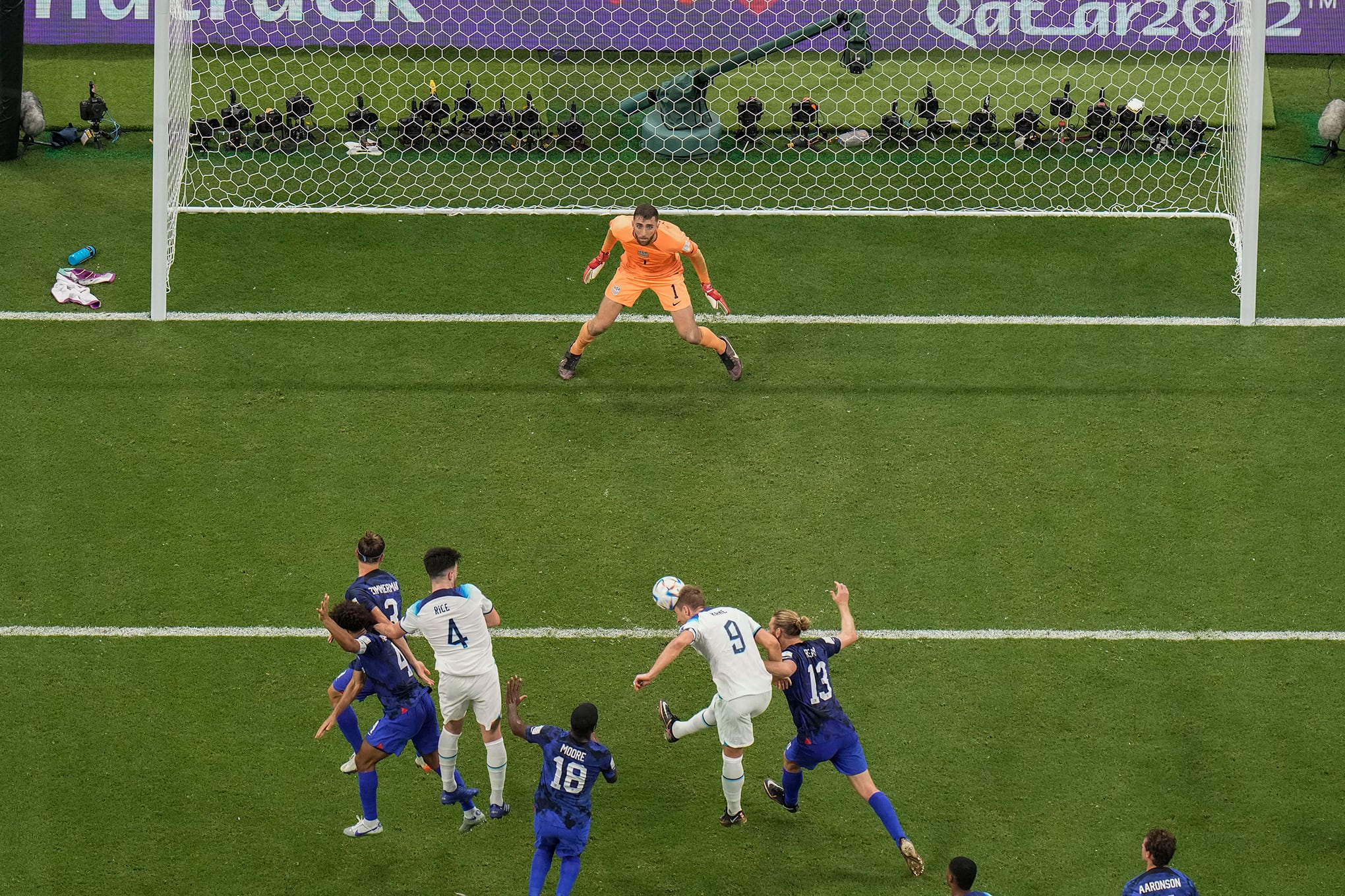 En imágenes: las jugadas del viernes en Qatar 2022