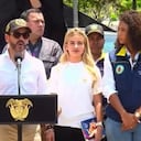 Abelardo De La Espriella junto a la primera dama y la gobernadora del Chocó.