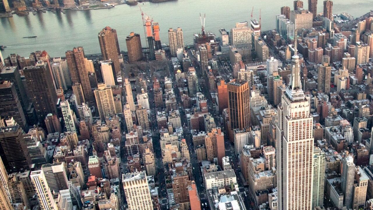 Crímenes a policías y robos en las calles tienen en incertidumbre a los habitantes de New York