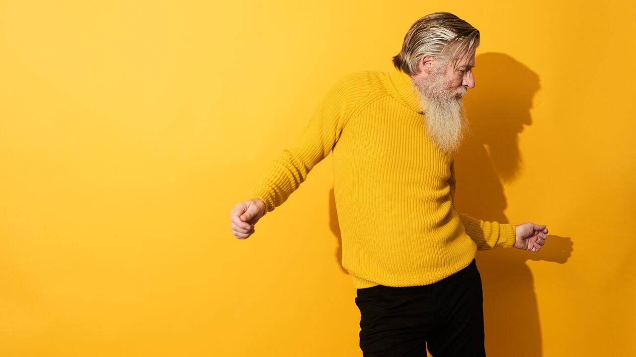 Vestir de amarillo en año nuevo: un gesto de esperanza y prosperidad que trasciende fronteras y culturas.