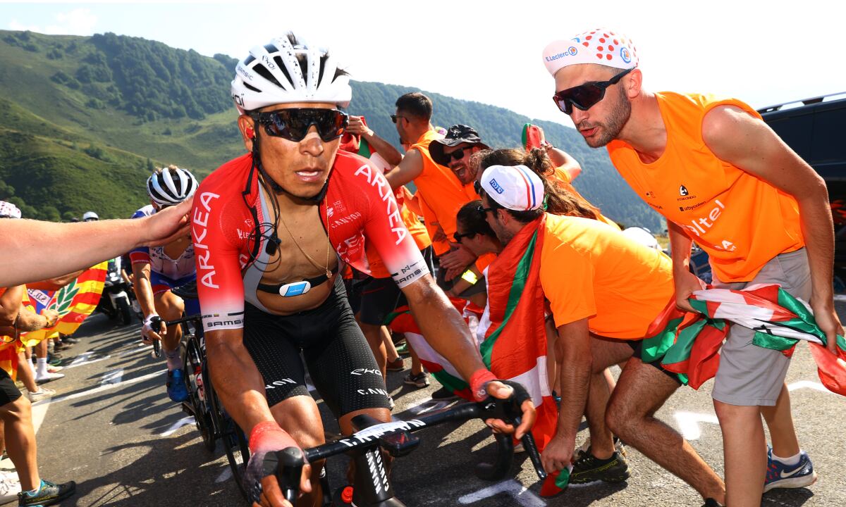 HAUTACAM, FRANCE - JULY 21: Nairo Alexander Quintana Rojas of Colombia and Team Arkéa - Samsic competes while fans cheer during the 109th Tour de France 2022, Stage 18 a 143,2km stage from Lourdes to Hautacam 1520m / #TDF2022 / #WorldTour / on July 21, 2022 in Hautacam, France. (Photo by Getty Images/Michael Steele)