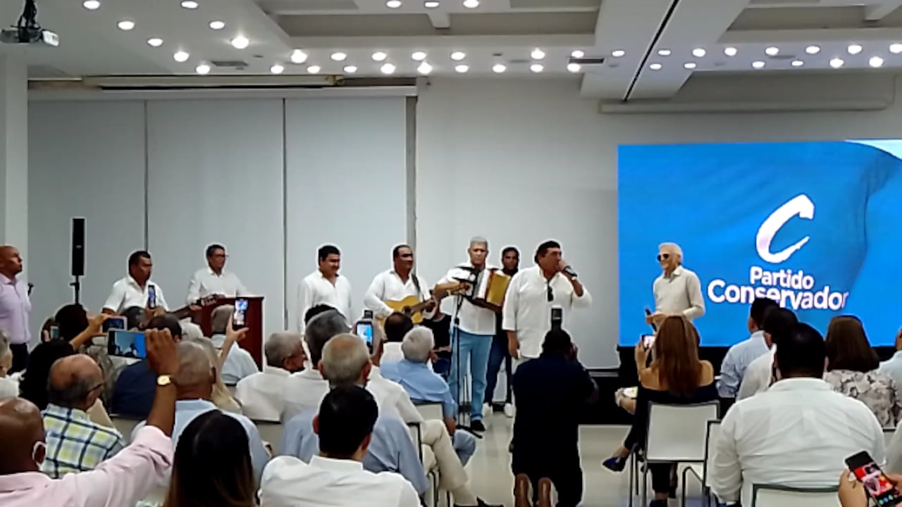 Poncho Zuleta armó la parrandda durante el acto organizado por el Partido Conservador