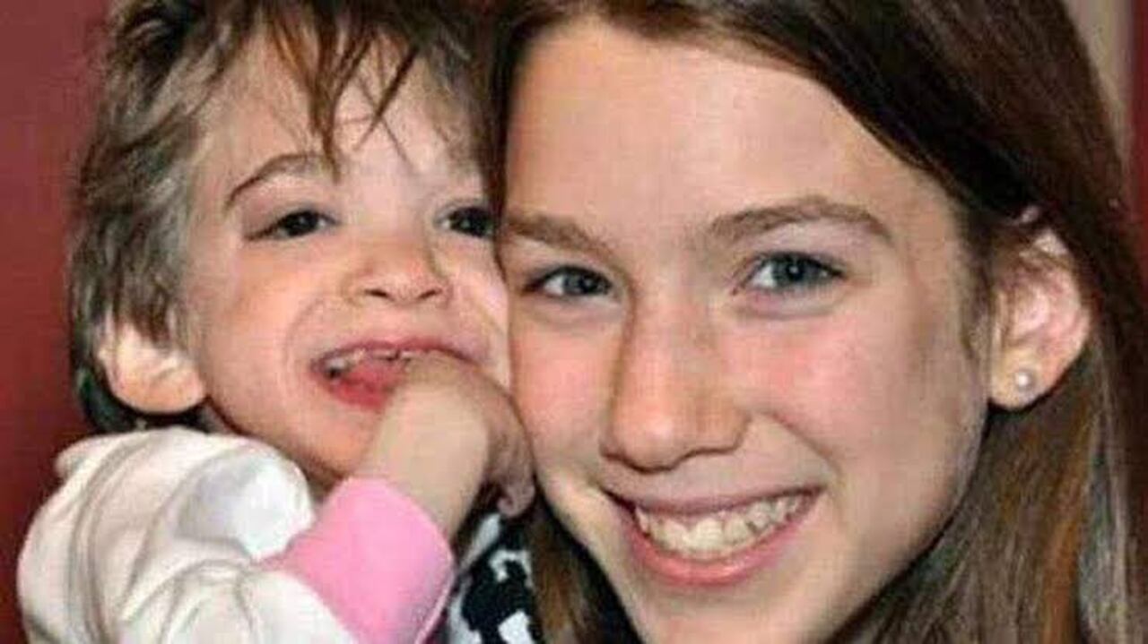 Brooke fue revisada por prestigiosos especialistas que nunca pudieron explicar las razones de su enfermedad.