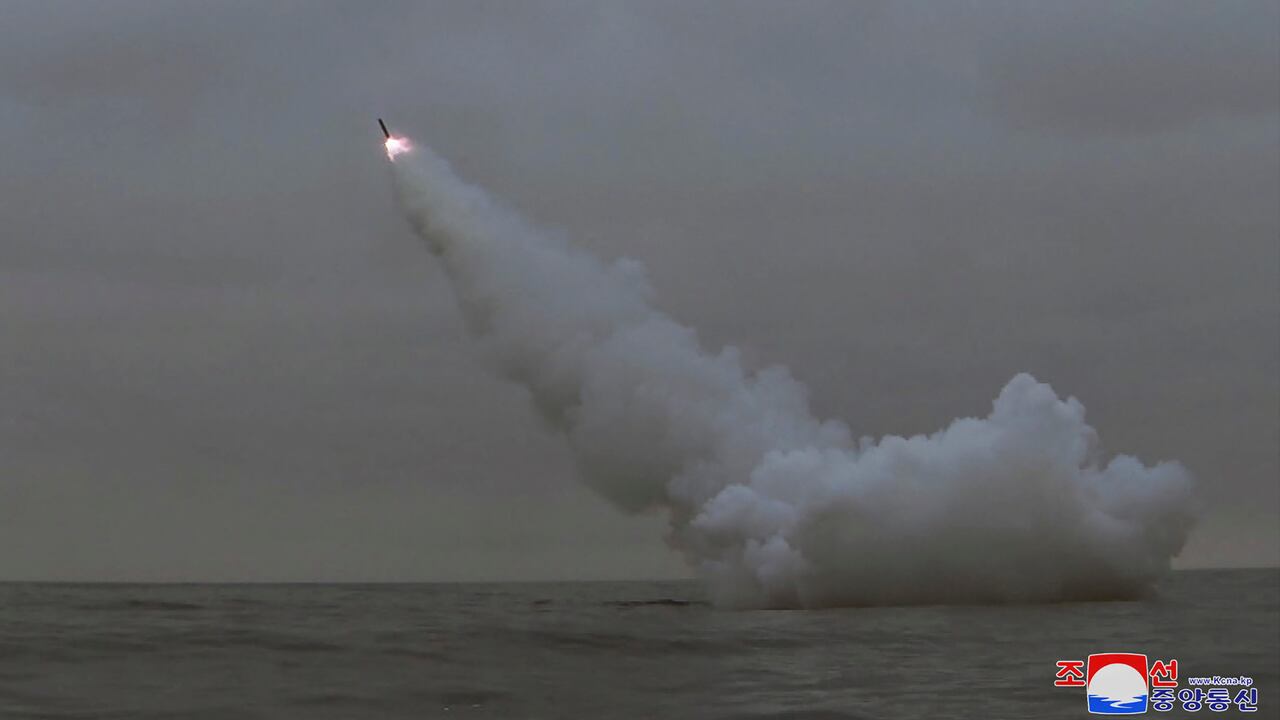 Las pruebas con los misiles no se detienen.