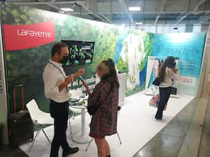 La empresa Lafayette fabrica textiles con hilos biodegradables.