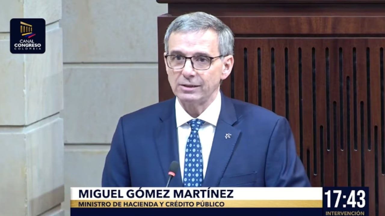 Miguel Gómez Martínez, ministro de Hacienda.