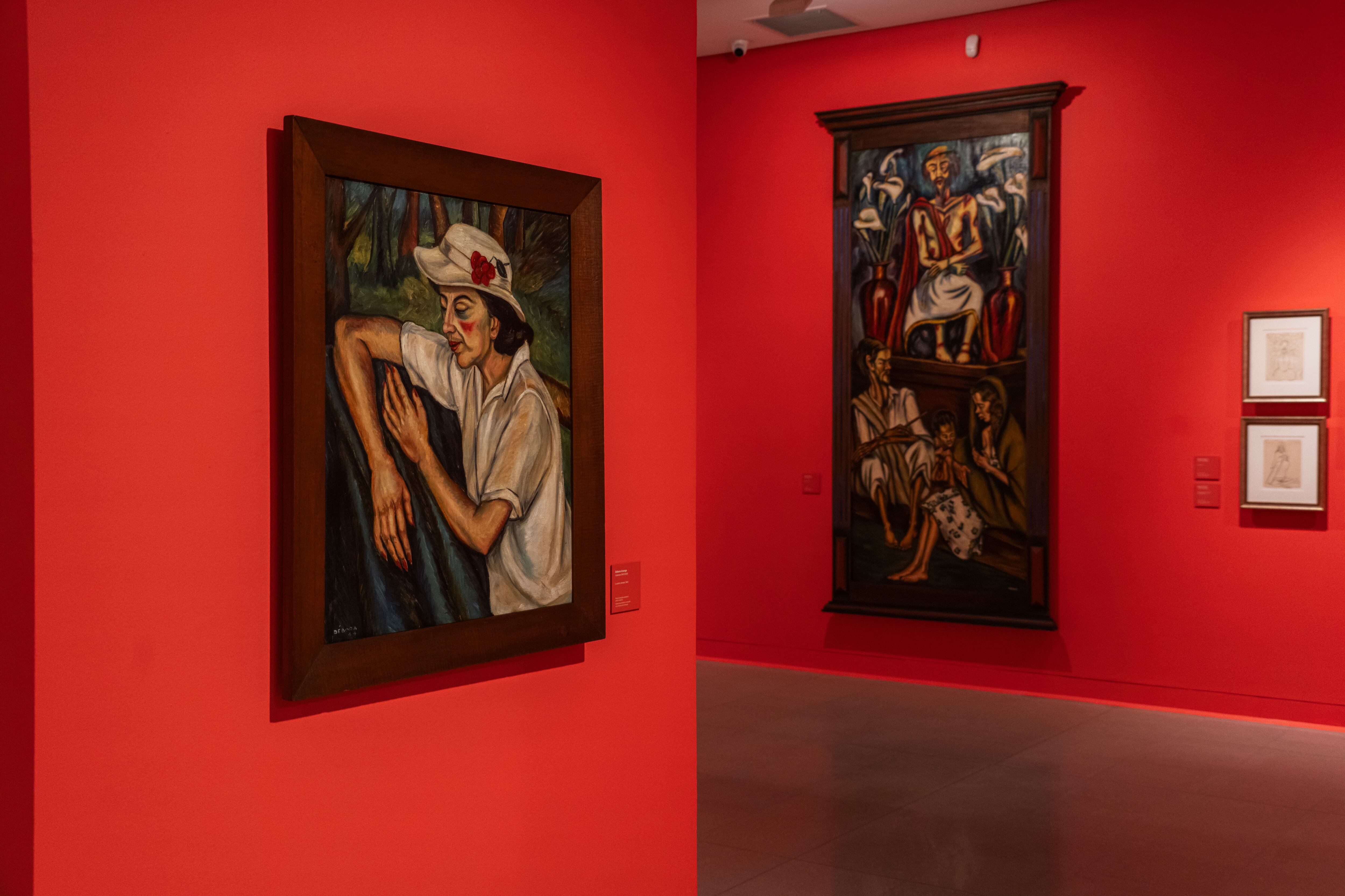 ‘El mundo en primera persona’ es una sala dedicada al universo íntimo de la maestra Débora Arango. En ella, el público podrá recorrer una selección de 118 obras que invitan a descubrir una dimensión más cercana, humana y personal de la artista.