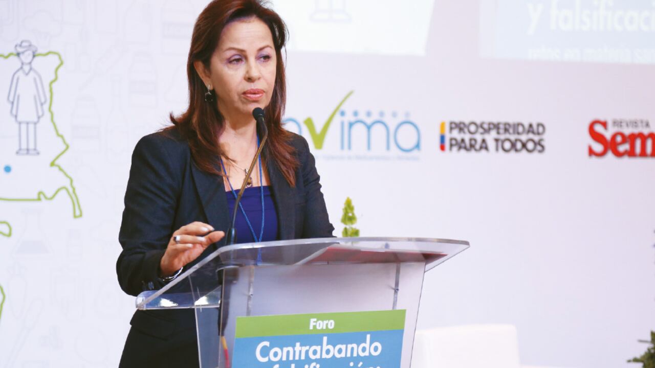 Blanca Elvira Cajigas de Acosta, directora del Invima.
