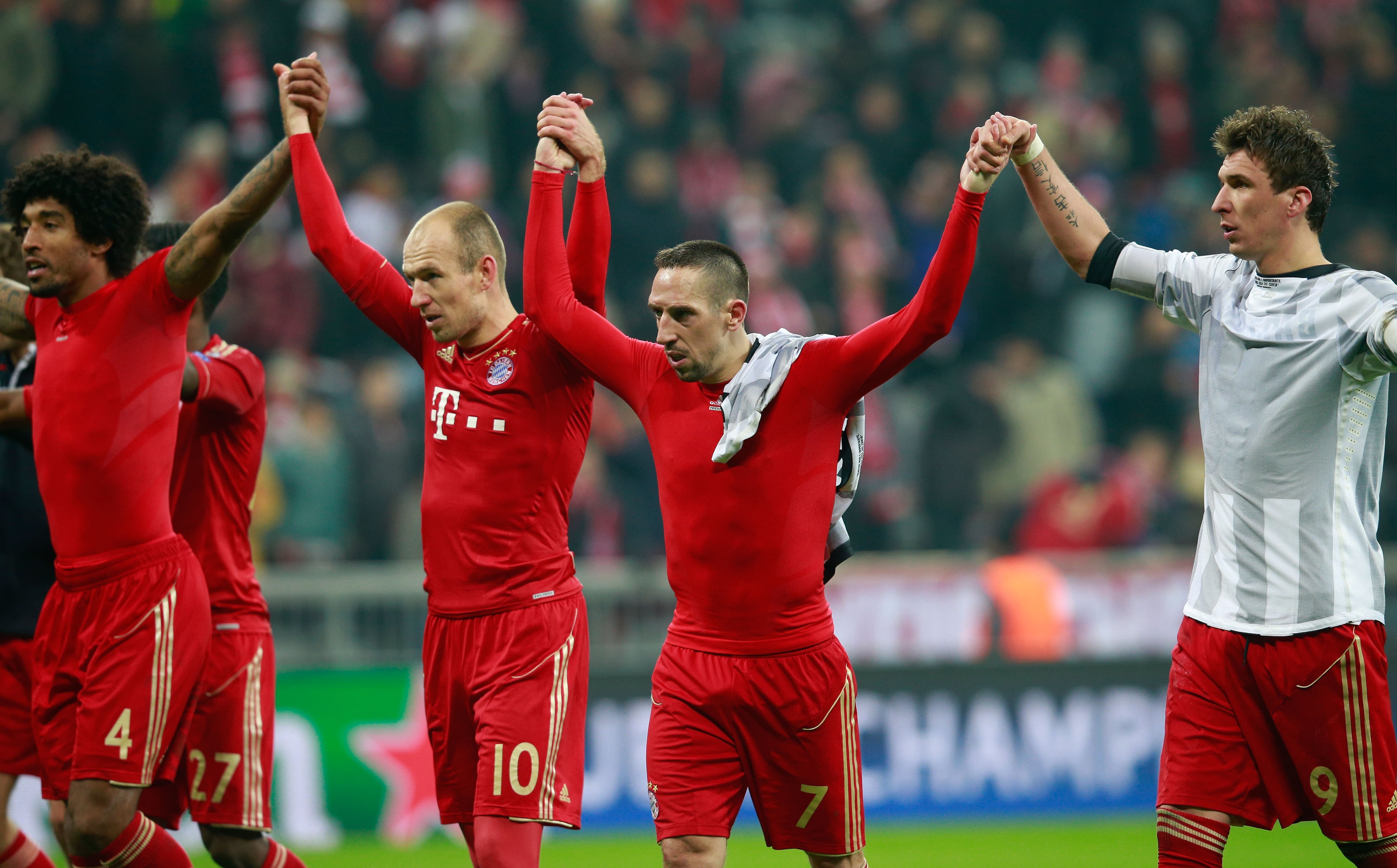 Arjen Robben y Franck Ribery cuando brillaban con Bayern Múnich por toda Europa (2013).