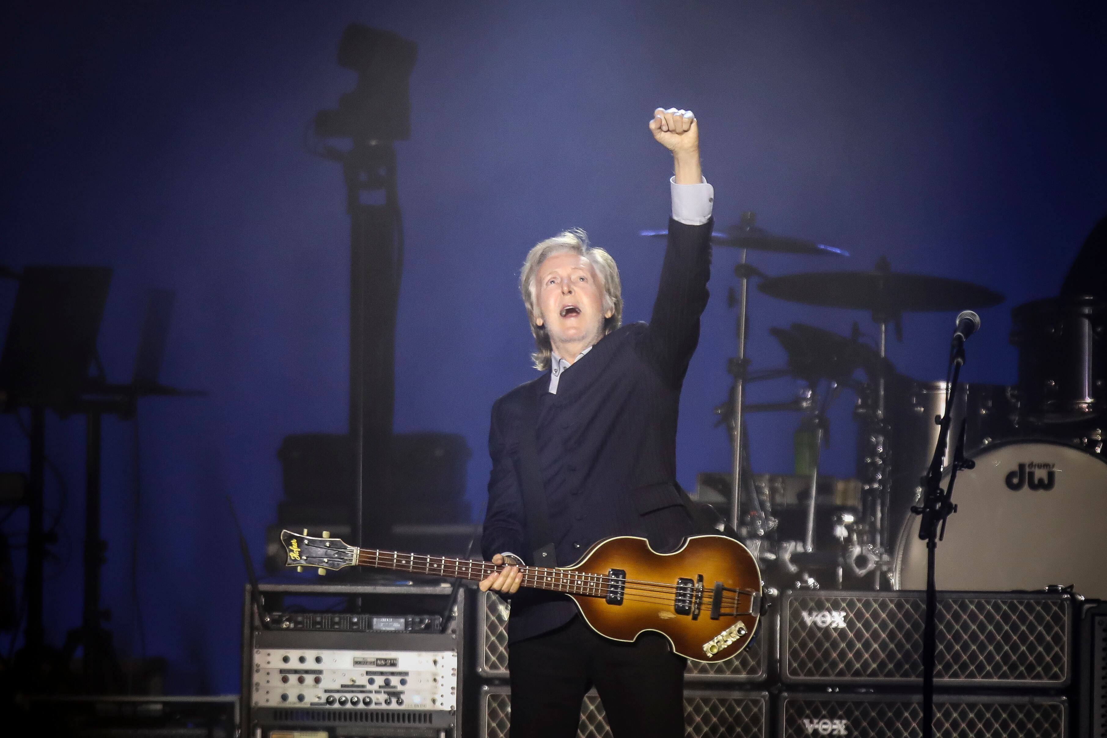Paul McCartney en el Estadio El Campín de Bogotá, el 1 de noviembre de 2024. Fotos: Esteban Vega La-Rotta.