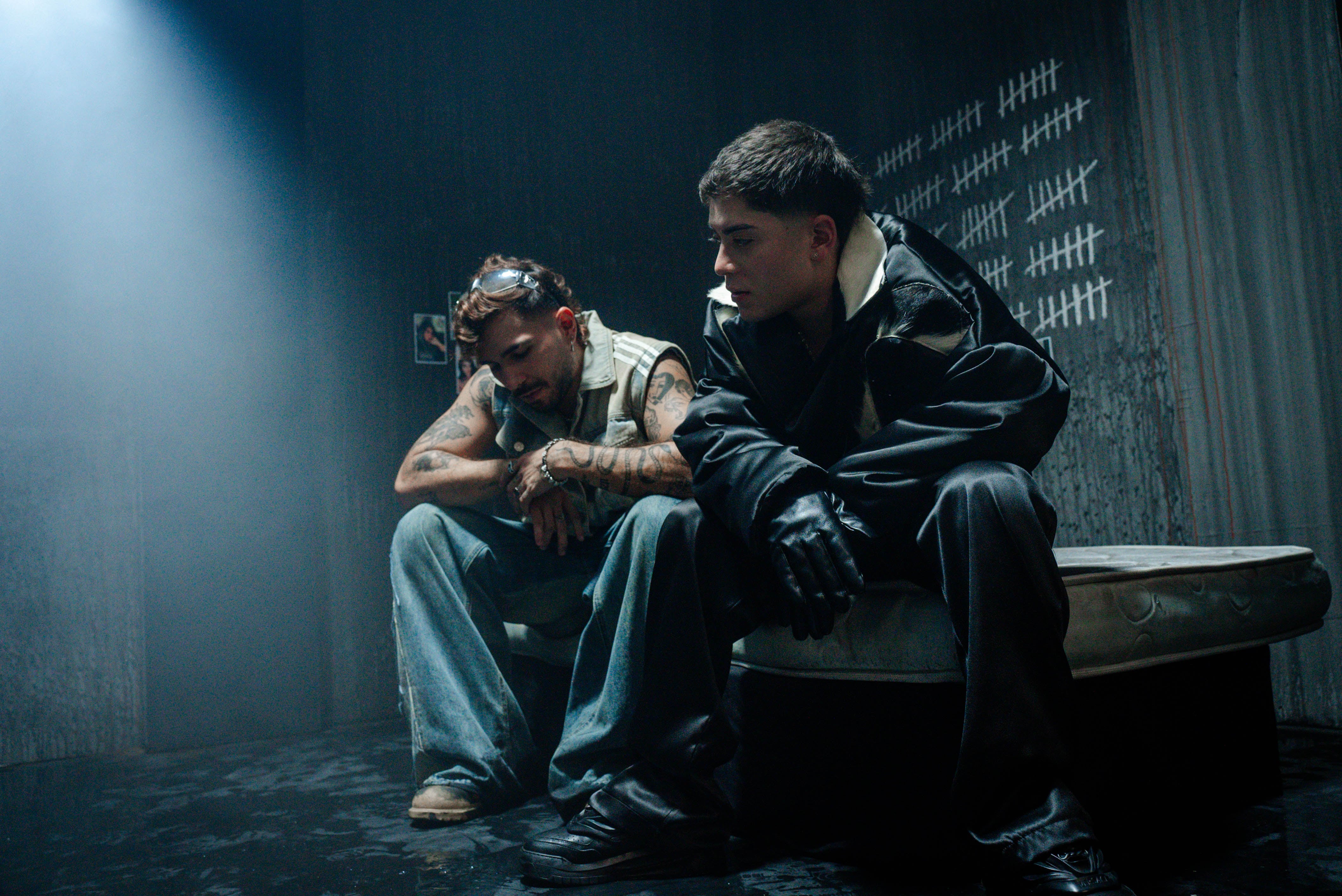 Juan Duque estrena su nueva canción 'Siempre fue', junto a Jhay P.