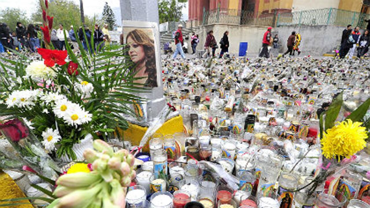 ¿Quién era la popular cantante que México llora? - Semana