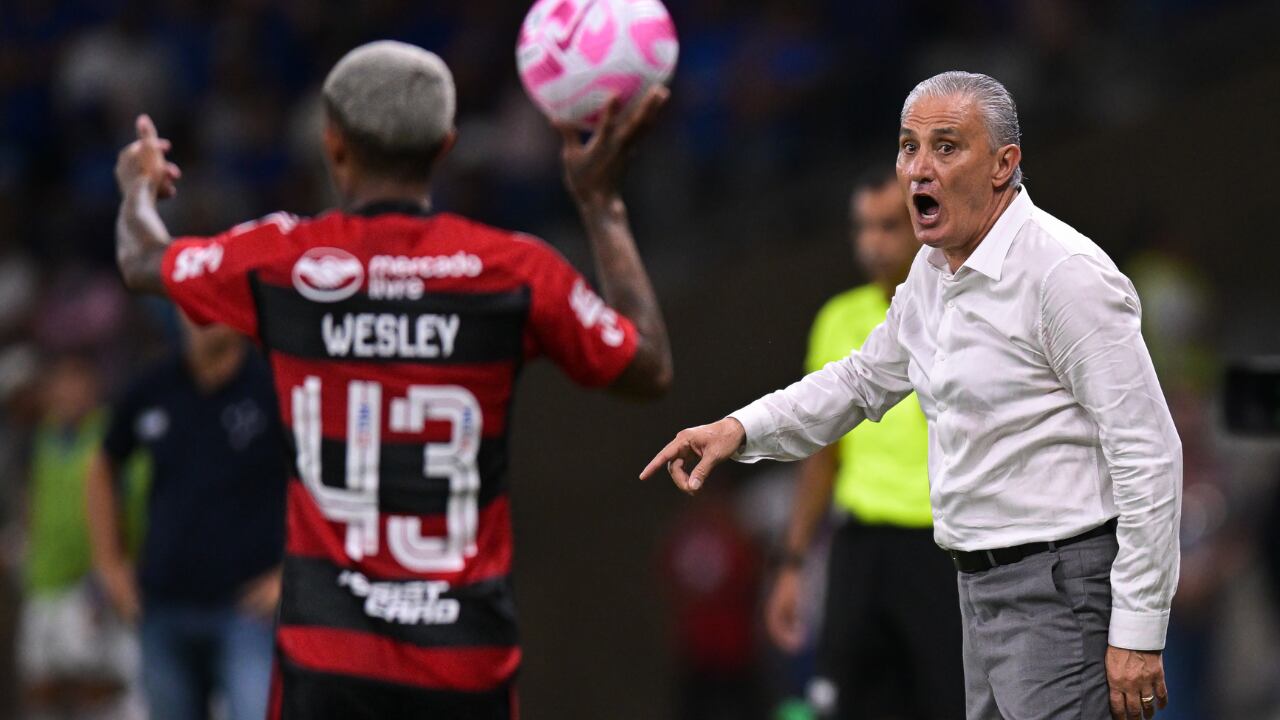 Tite debutó con victoria en la dirección técnica de Flamengo.