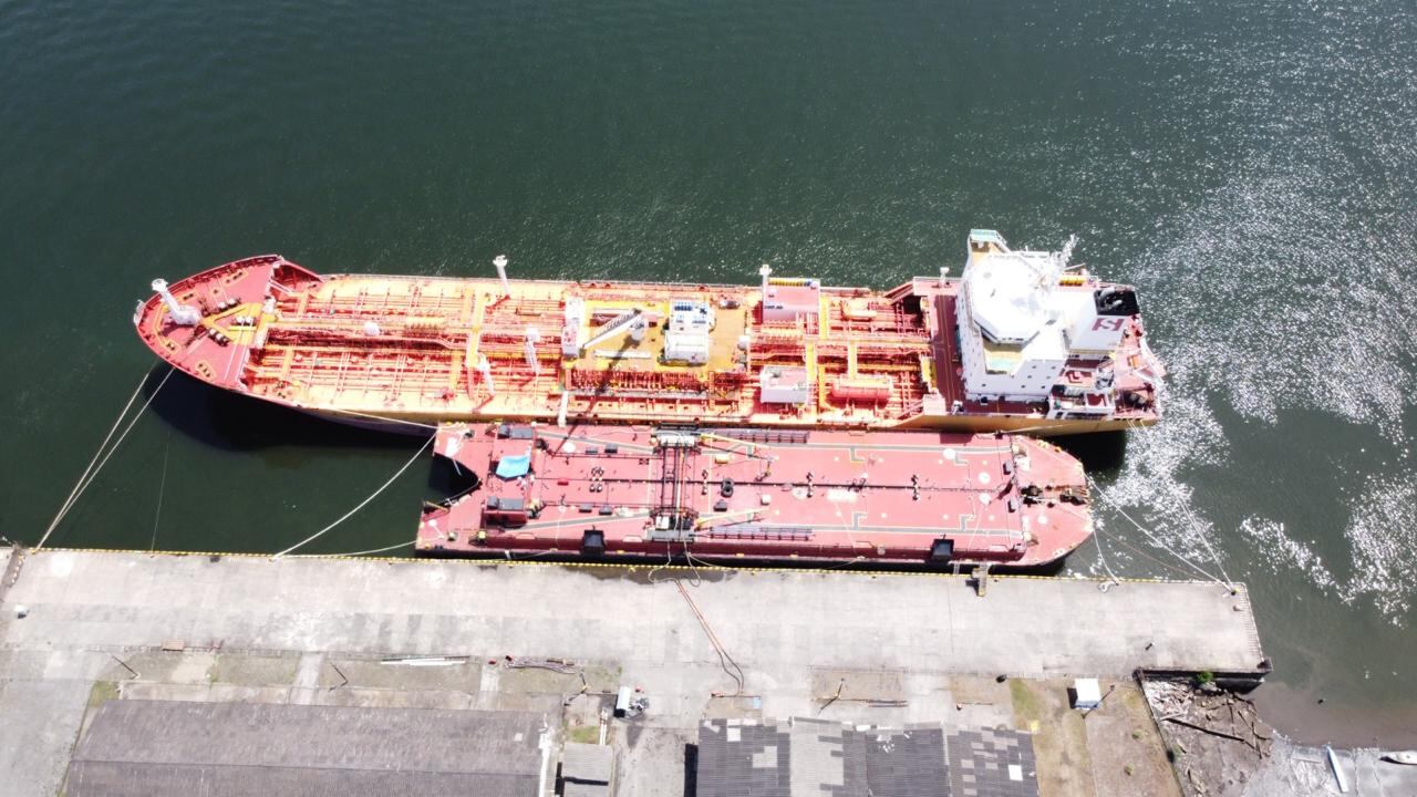 Puerto de Tumaco marca un hito con la exportación de cerca de 90.000 toneladas de aceite crudo de palma en un solo mes