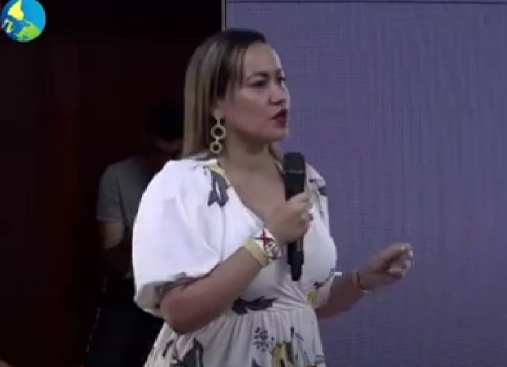 Carolina Corcho estuvo en Cali para asistir a "homenaje a quienes hicieron posible el cambio".