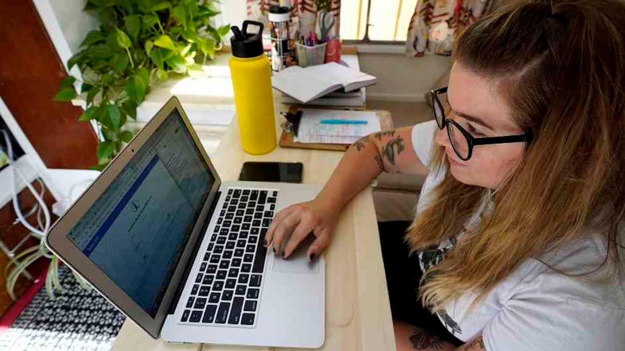 De acuerdo con la encuesta, el 40% de los consultados encontró una mejora en el desempeño de sus colaboradores y solo un 1,3% aseguró que hubo una disminución en este indicador.