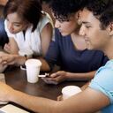 #2. Busque el mejor programa: No se limite a su área de pregrado. Lo importante es que le pueda encontrar aplicabilidad. Por lo que haber trabajado algunos años puede ayudar a elegir un campo de acción en el que tenga una salida laboral. Lea detenidamente los enfoques de los posgrados que encontrará en las páginas web de las universidades. Haga una lista de aspectos que quisiera aprender y mande correos preguntando si el programa cubre estos temas. (Getty Images)