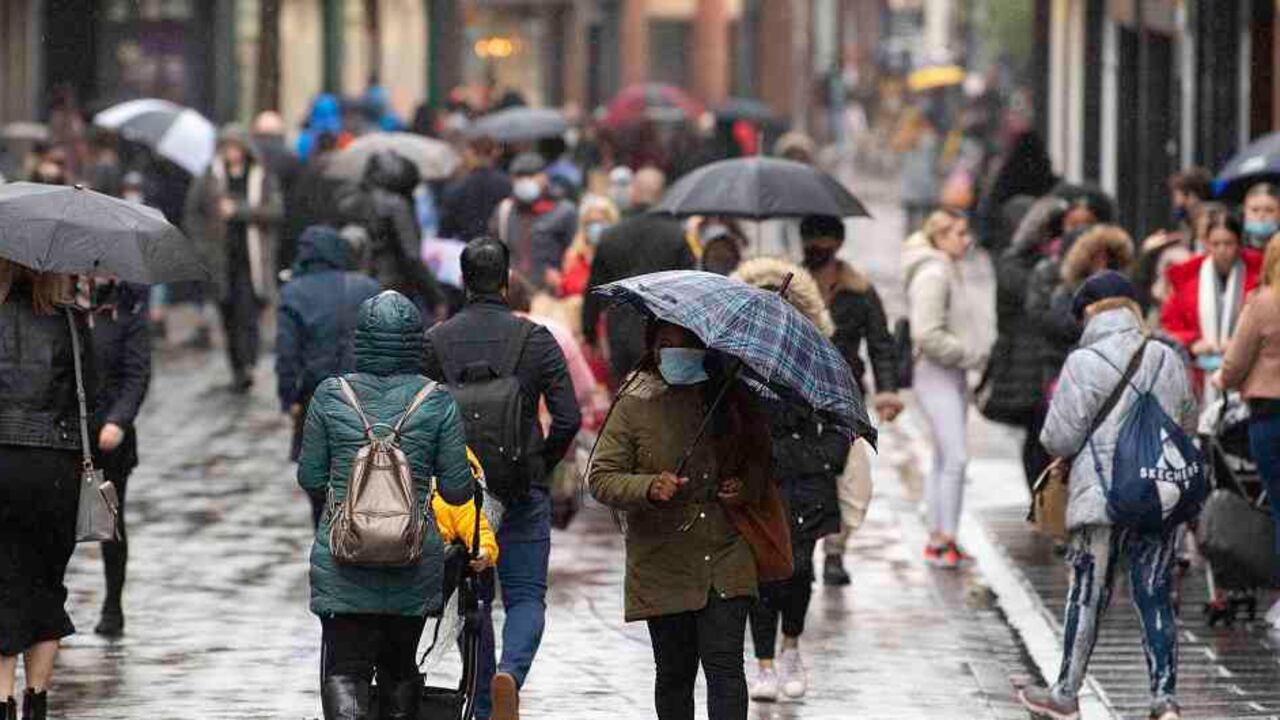 El Reino Unido figura entre los países europeos que según la Organización Mundial de la Salud (OMS) levantaron sus restricciones contra la propagación del virus de forma “demasiado brusca”.